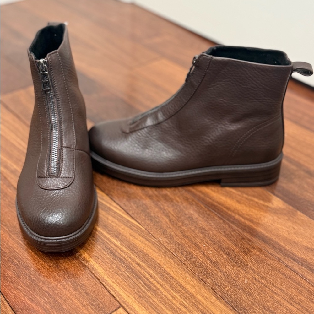 Brand NEW! Aerosoles Poshia Bootie-Dark Brown Leather Ankle Boots with Zipper